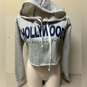 2/$20❤️- SWEATER | Women’s Hollywood cropped graphic sweater size large